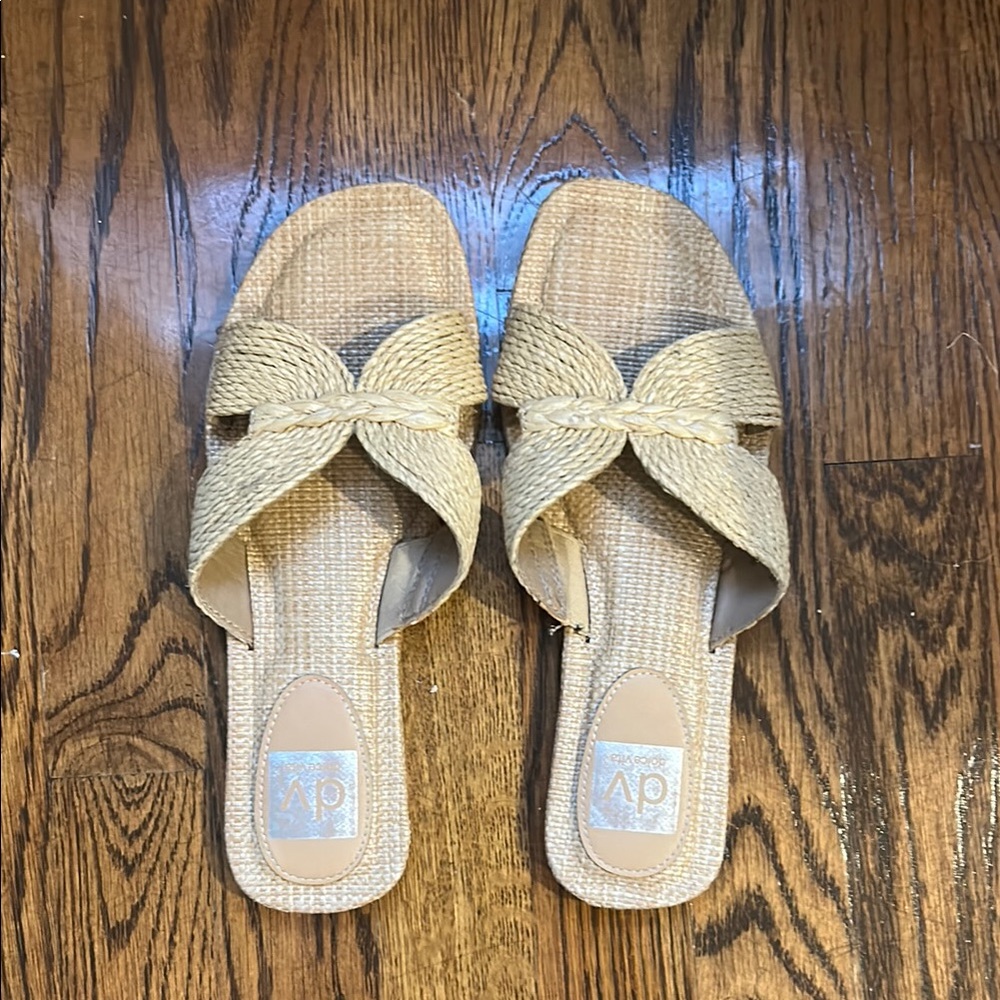 DV by Dolce Vita Women's Beige Braided Sandals